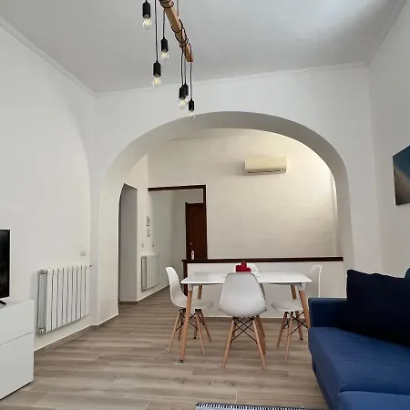 Apartment La Casa Di Ale Nel Centro Storico Di