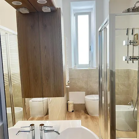 La Casa Di Ale Nel Centro Storico Di Appartamento *